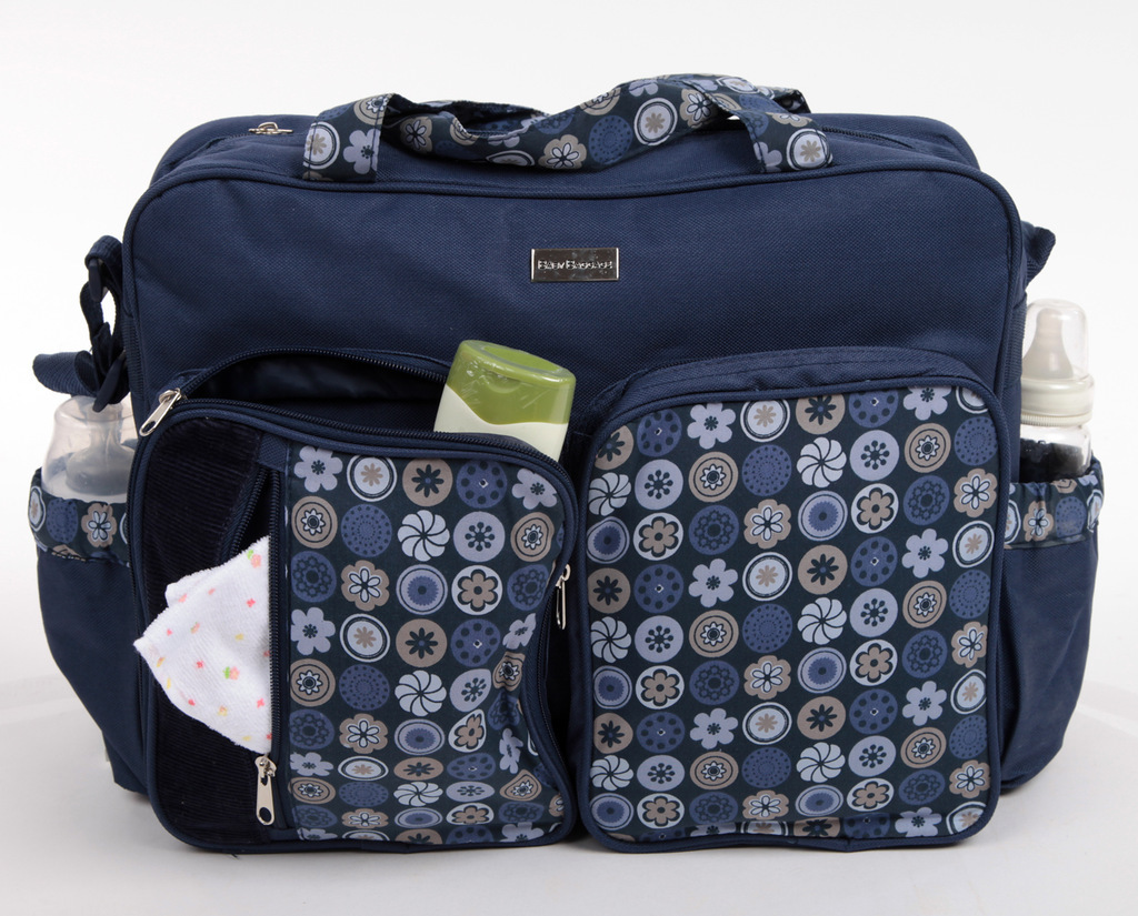 558890769_1931068349