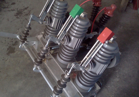 ZW32 带PT 带隔离33