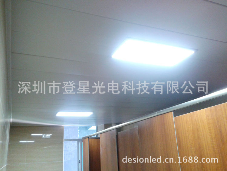 LED面板燈300-600 應用案例 (04)
