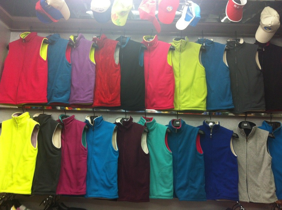 【2013年新款:摇粒绒时尚<em>马甲</em>休闲<em>马甲颜色</em>多