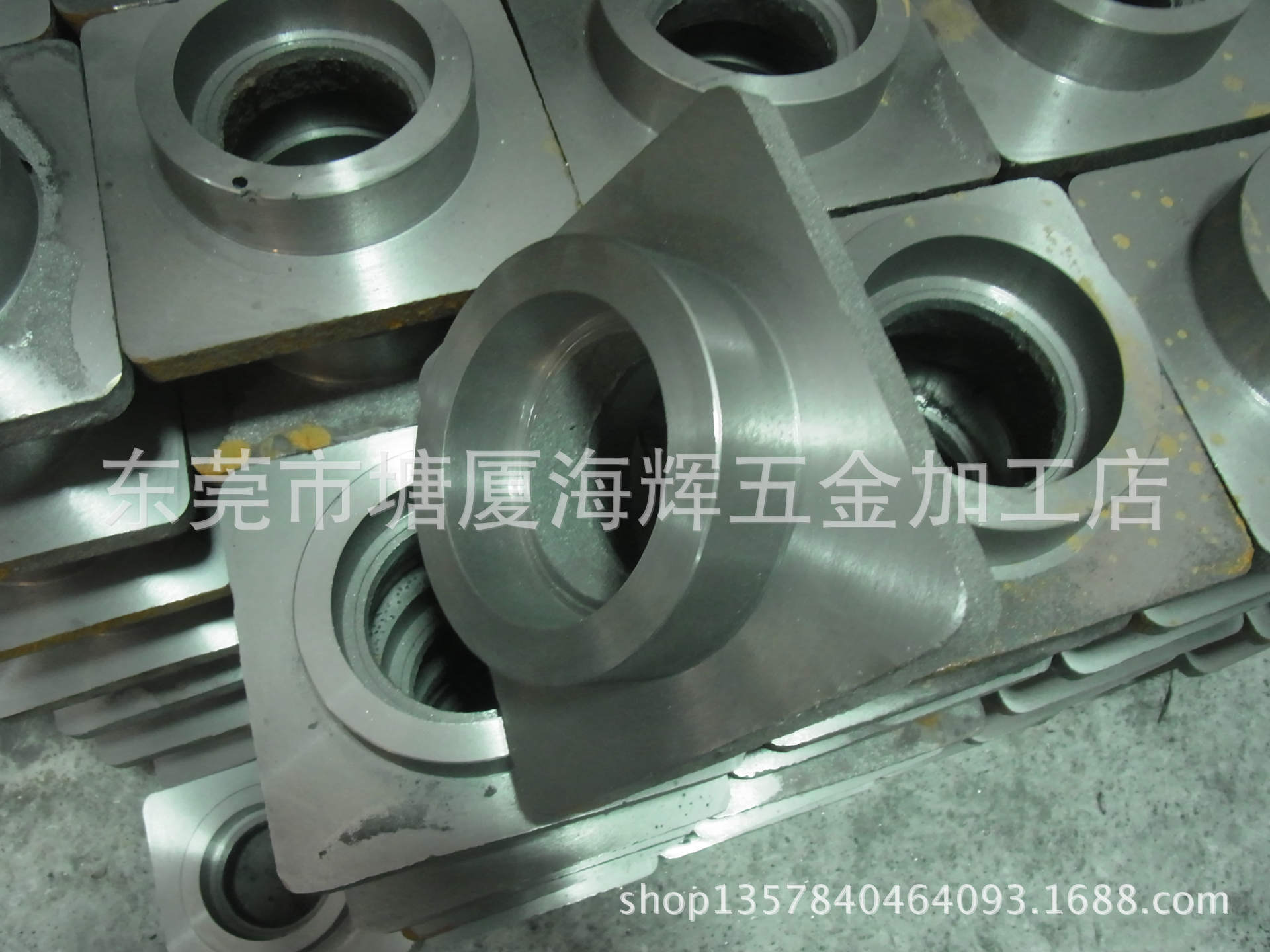 东莞海辉机械加工提供CNC数控车床加工铸铁件加工