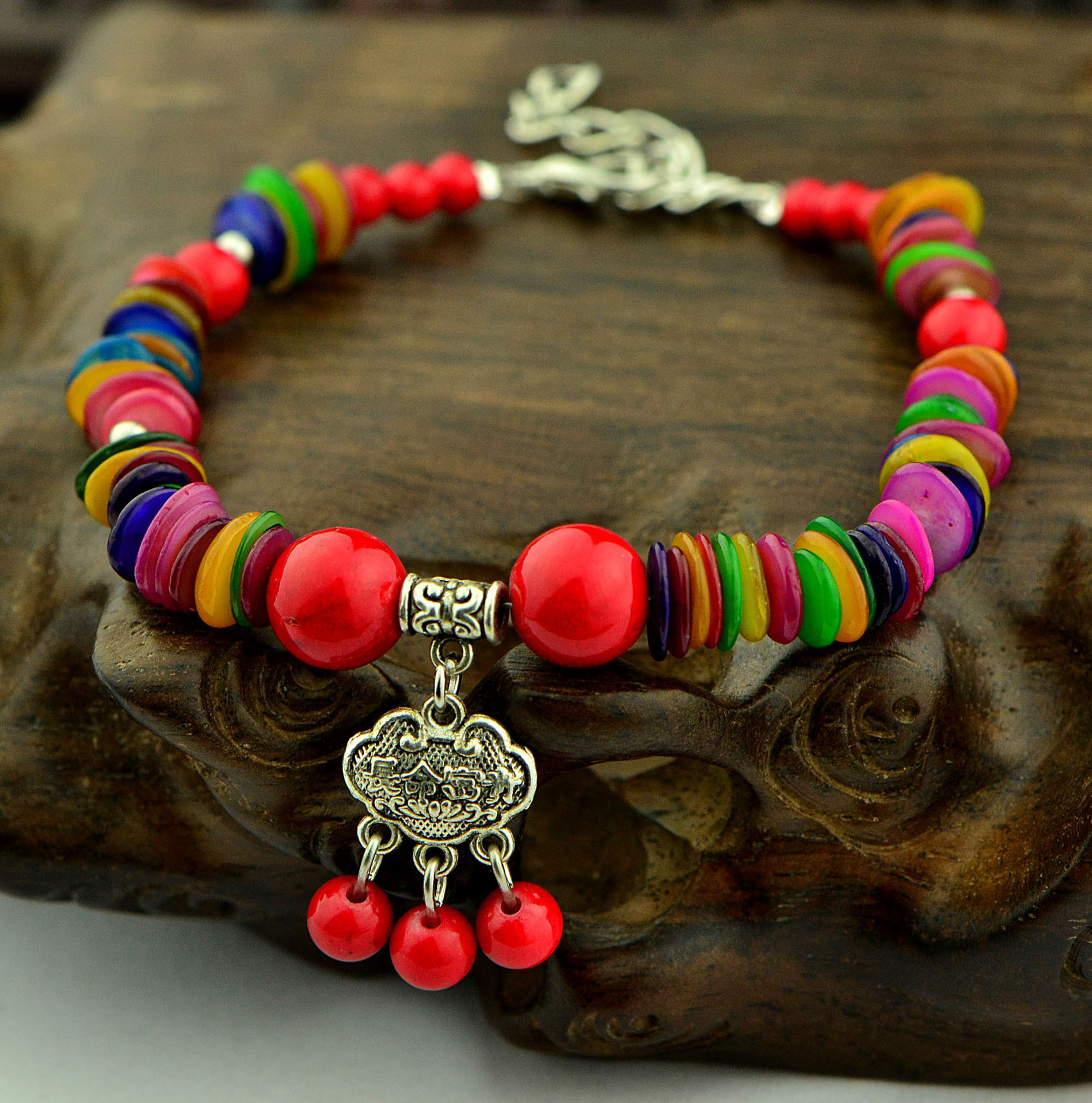 批发采购手饰-厂家直销首饰饰品民族复古工艺