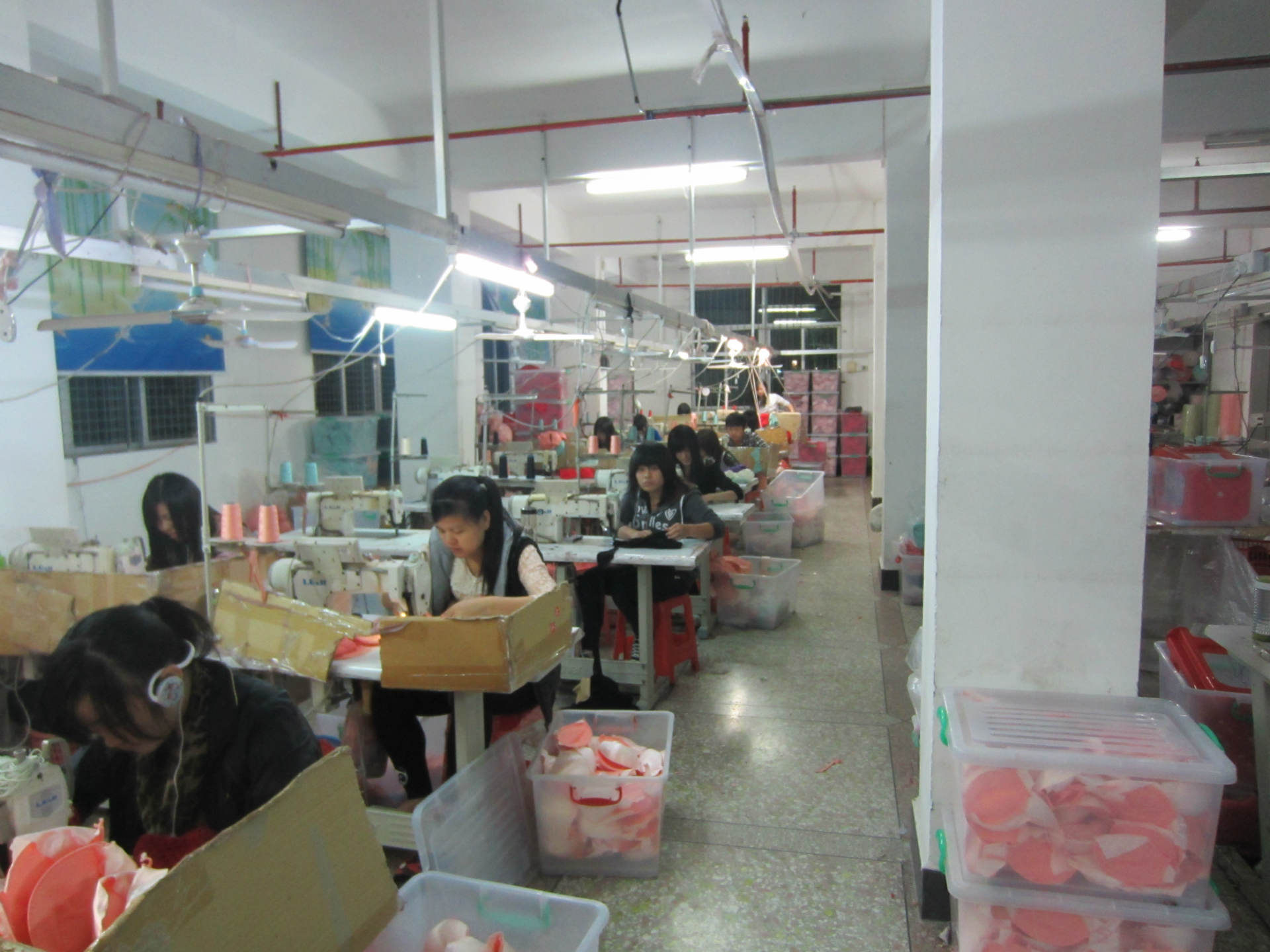 【于娜莎品牌<em>文胸</em> 调整型<em>文胸 厂家直销</em> 性感聚