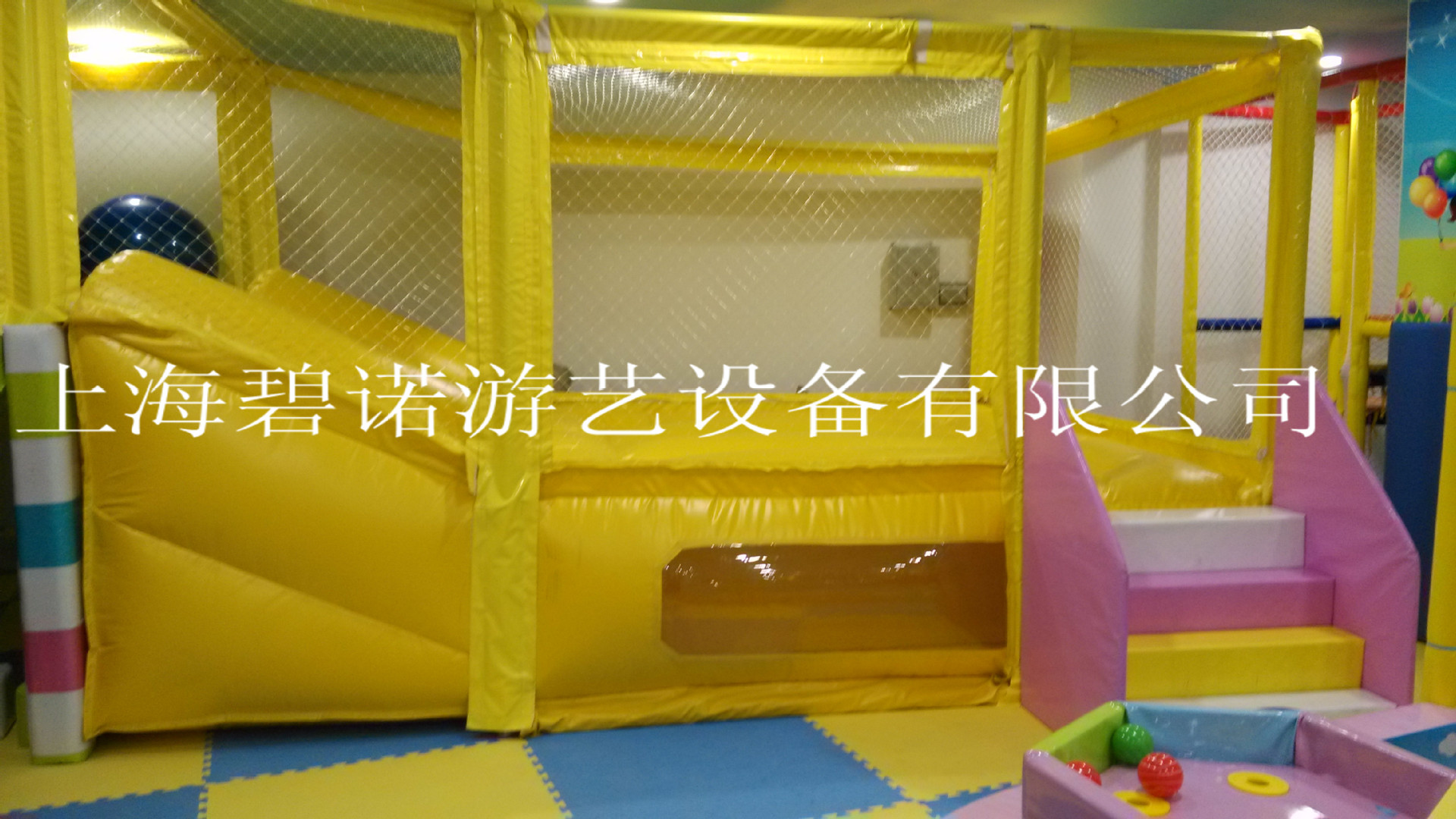 充气滑梯_011818