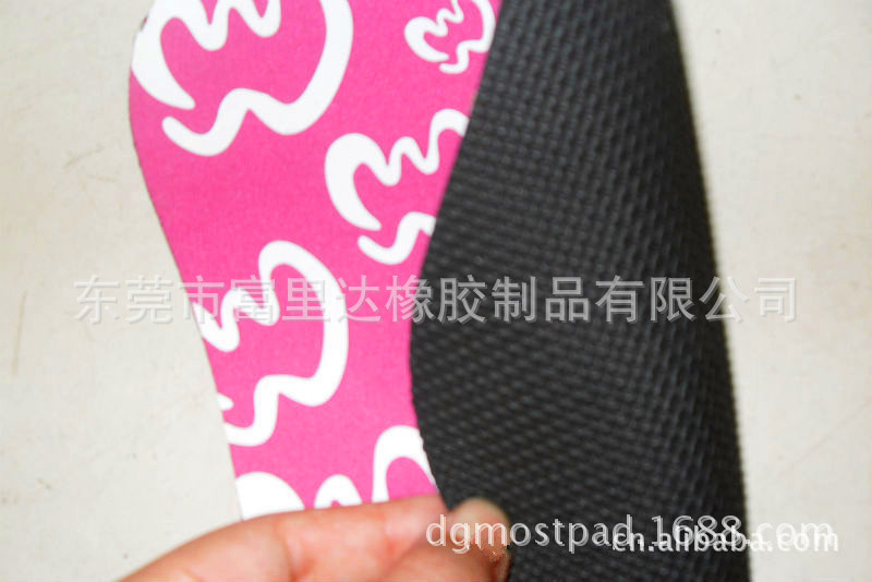 330579351_1837879170