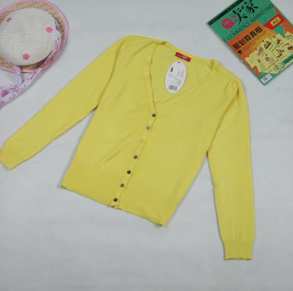 【2013秋装爆款<em>韩板</em>女装毛衣<em>针织</em>衫<em>开衫</em>撞色