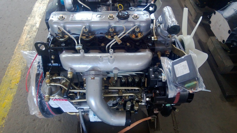 【东风客车朝柴原厂4102增压中冷发动机总成