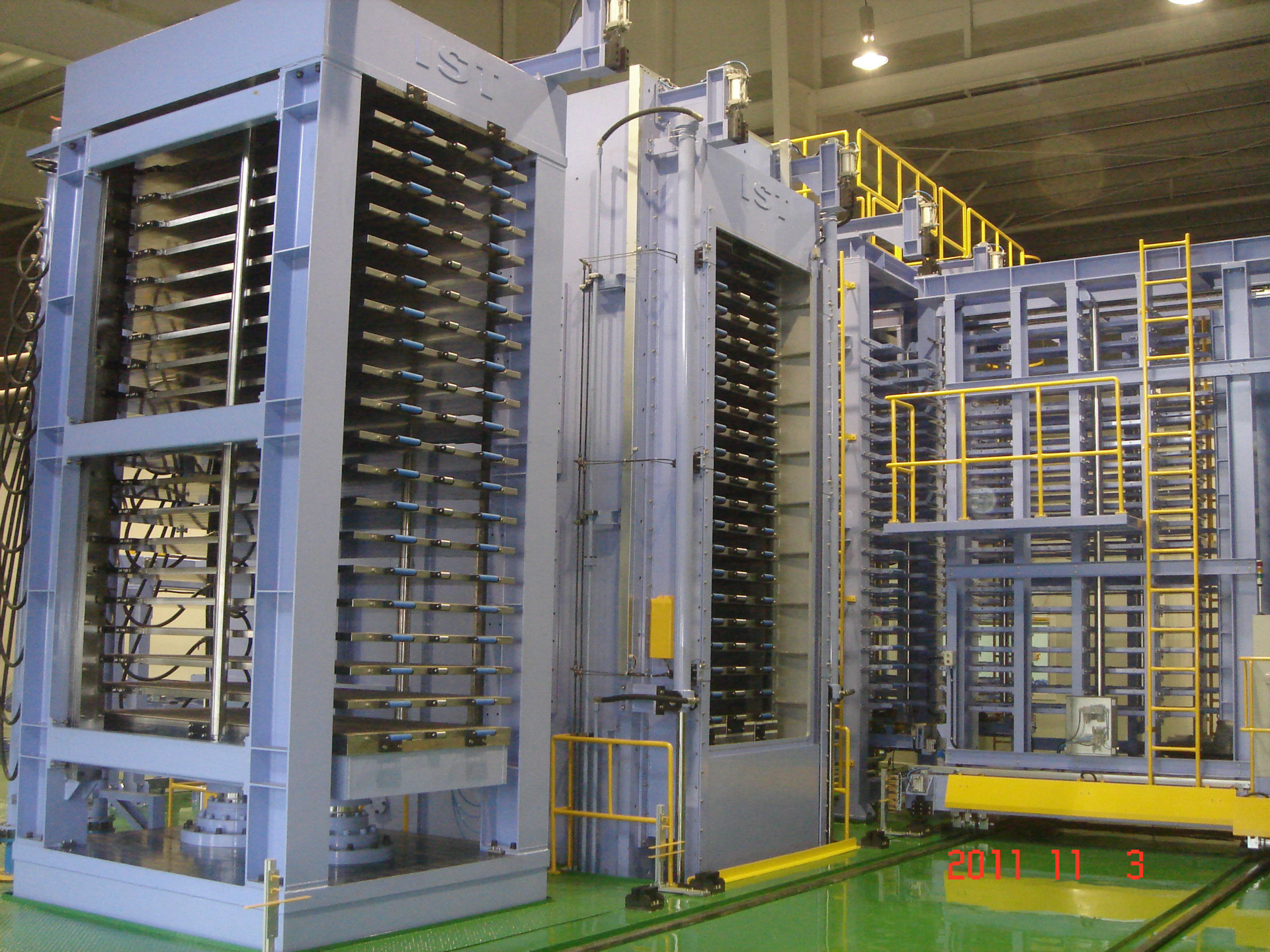 【供应PDP层压多层真空热压机 韩国IST】