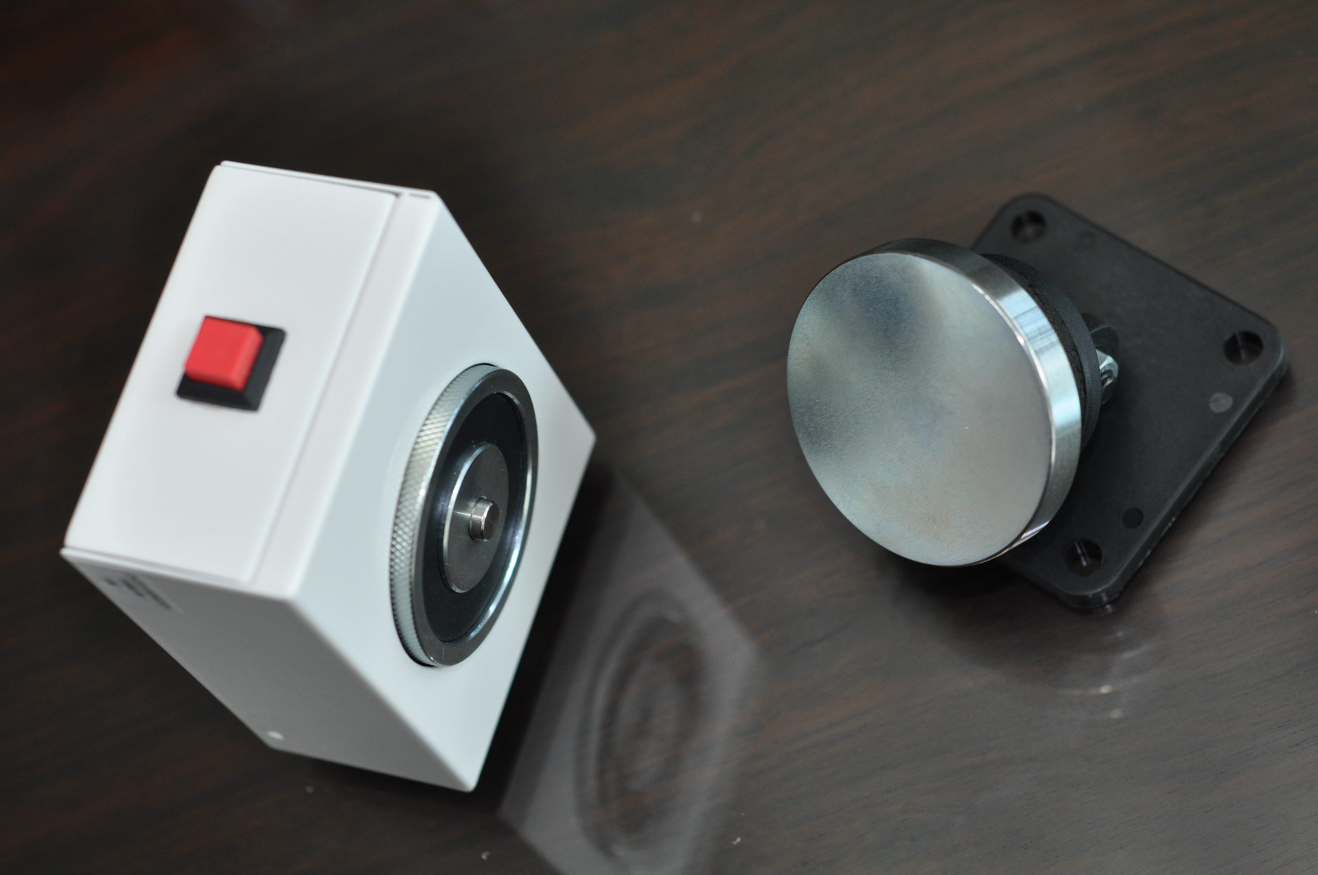 磁力锁-厂家供应电磁门吸 消防电磁门吸 防火门