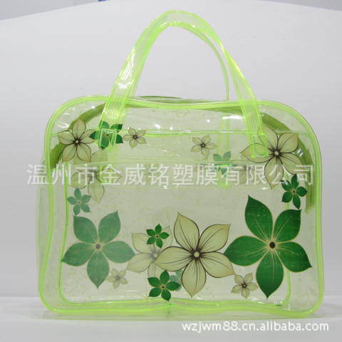 597691323_1833056957