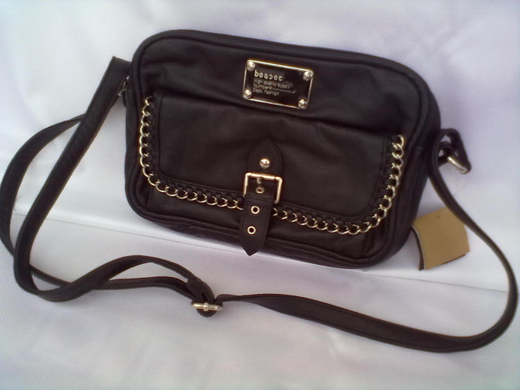 包包-采购UGG系列产品,靴子,手套,包包--阿里巴