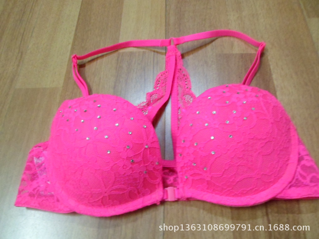 【外贸<em>文胸</em> 欧美原单 <em>款式</em>特别后中交叉 前中扣