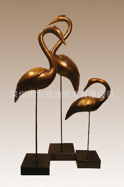批发采购塑料、树脂工艺品-树脂鸟类造型雕塑
