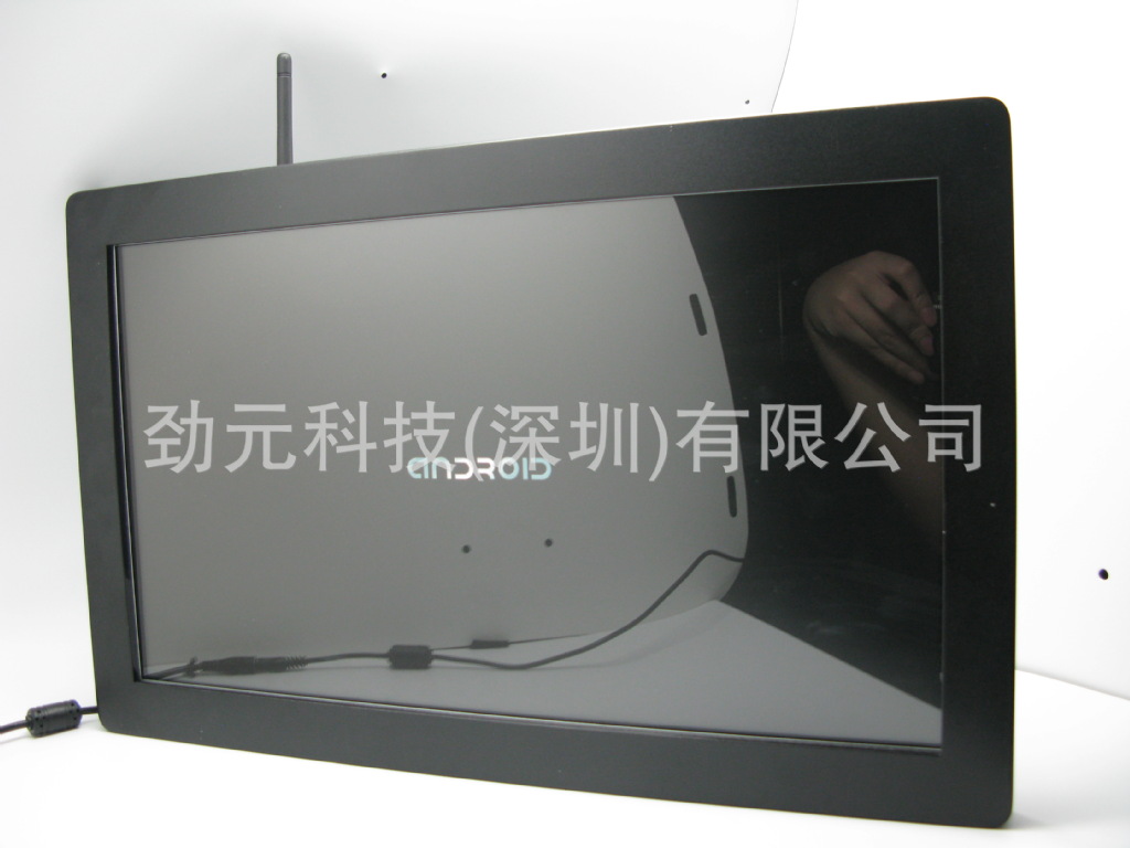 防撞击可二次开发可选触摸18.5寸android工控