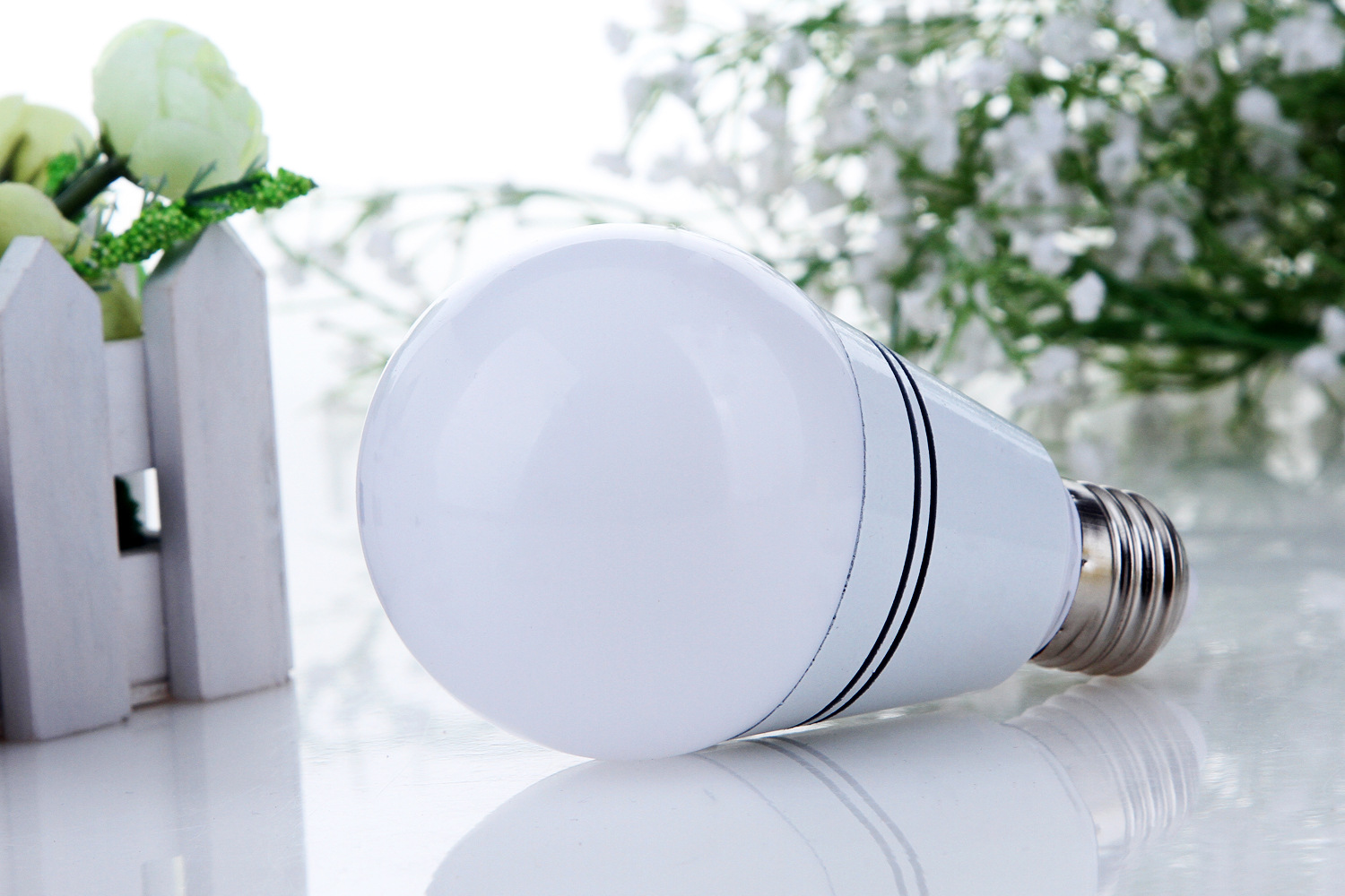 物质超高亮led节能灯泡LED9W球泡灯环保灯螺