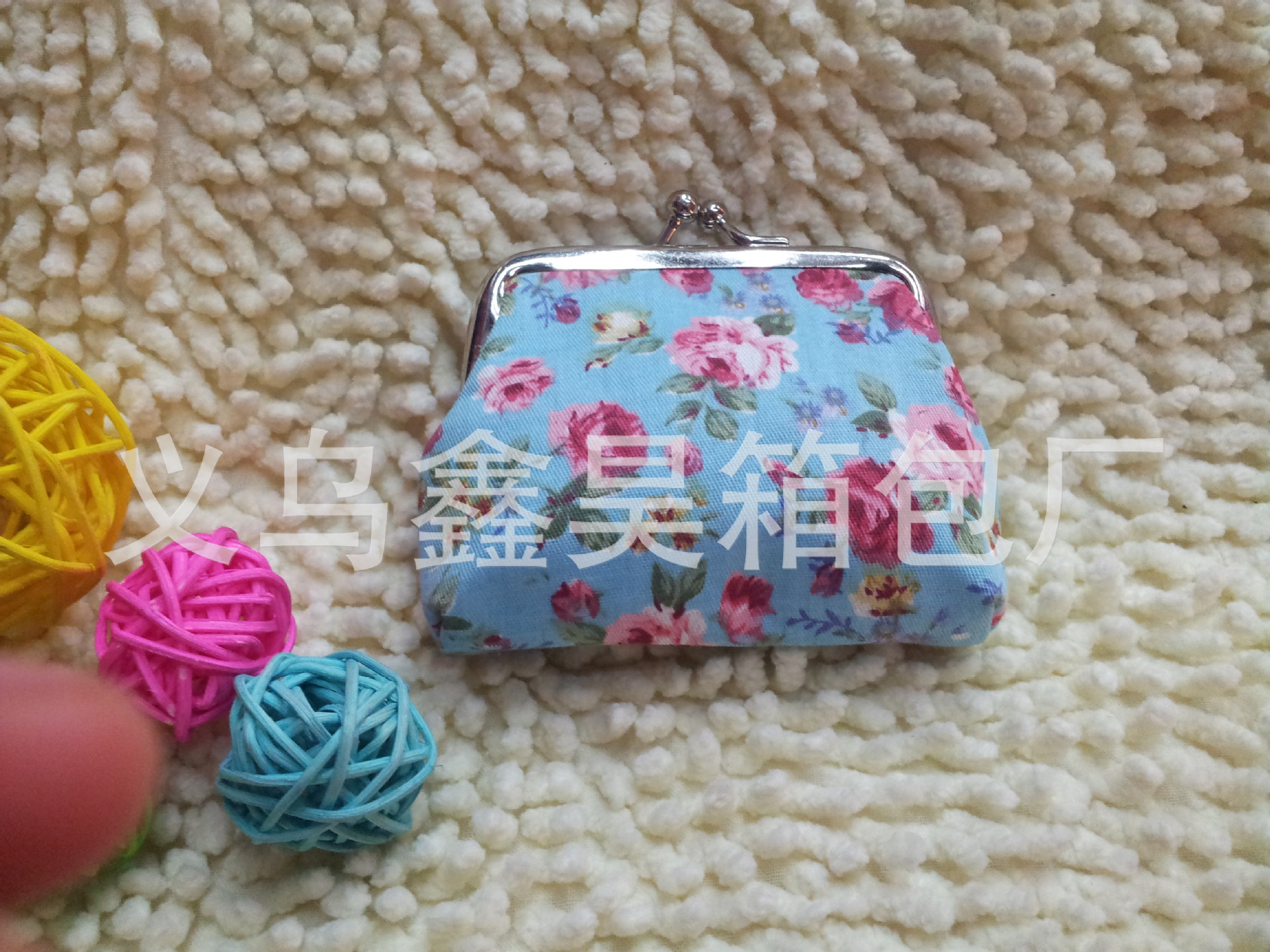 【厂家直销全棉布带里布小花零钱包适合礼品赠
