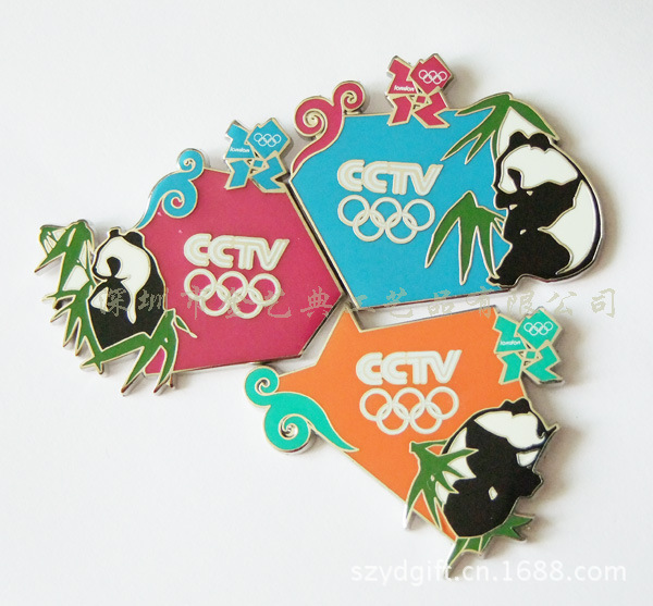 CCTV伦敦奥运熊猫徽章1