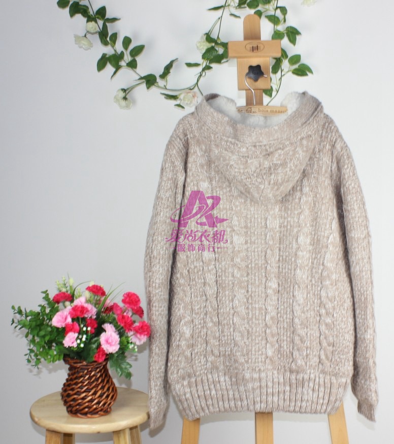 批发采购<em>女式毛衣</em>-外贸原单bershka女士<em>羊羔绒</em>