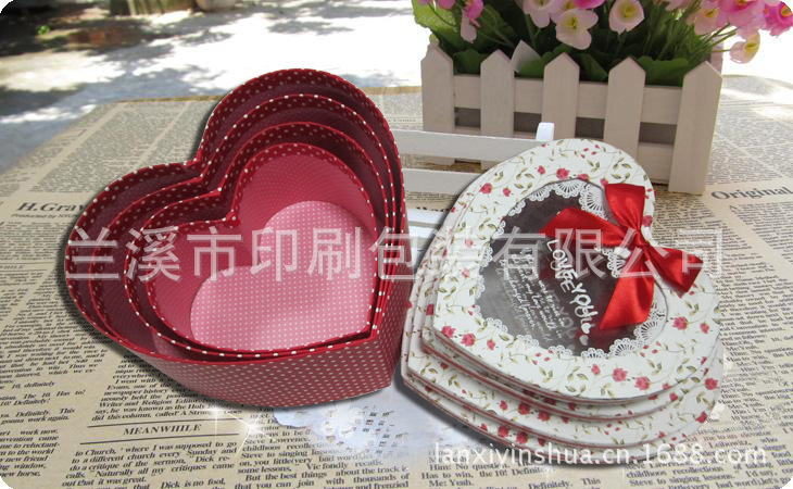 桃心开窗四件套大红 (2)