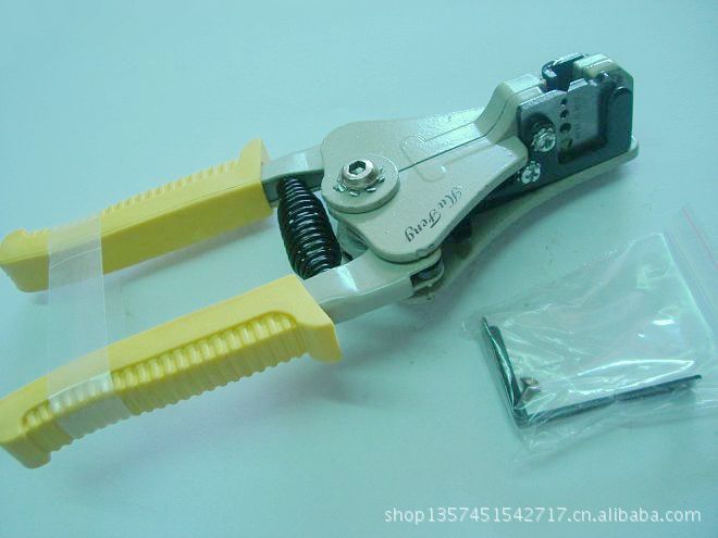 大力钳 斜口钳 水泵钳 卡簧钳 管子钳图片,大力