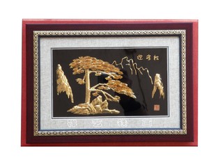 芜湖金画铁画迎客松青瓷金松商务会议礼品安徽特产送