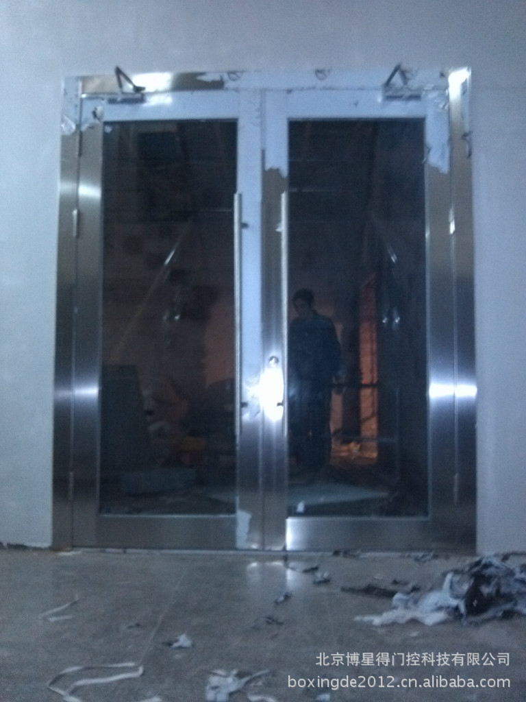 防火设备-承接北京304防火门,不锈钢玻璃隔断