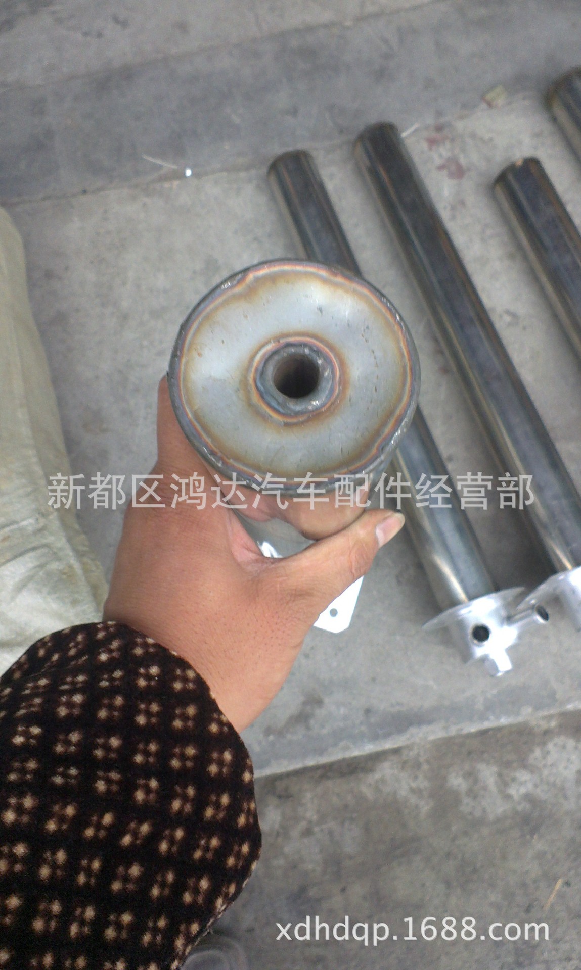 成都宏达汽配汽配供应水循环柴油预热器油箱加热器油箱加热杆