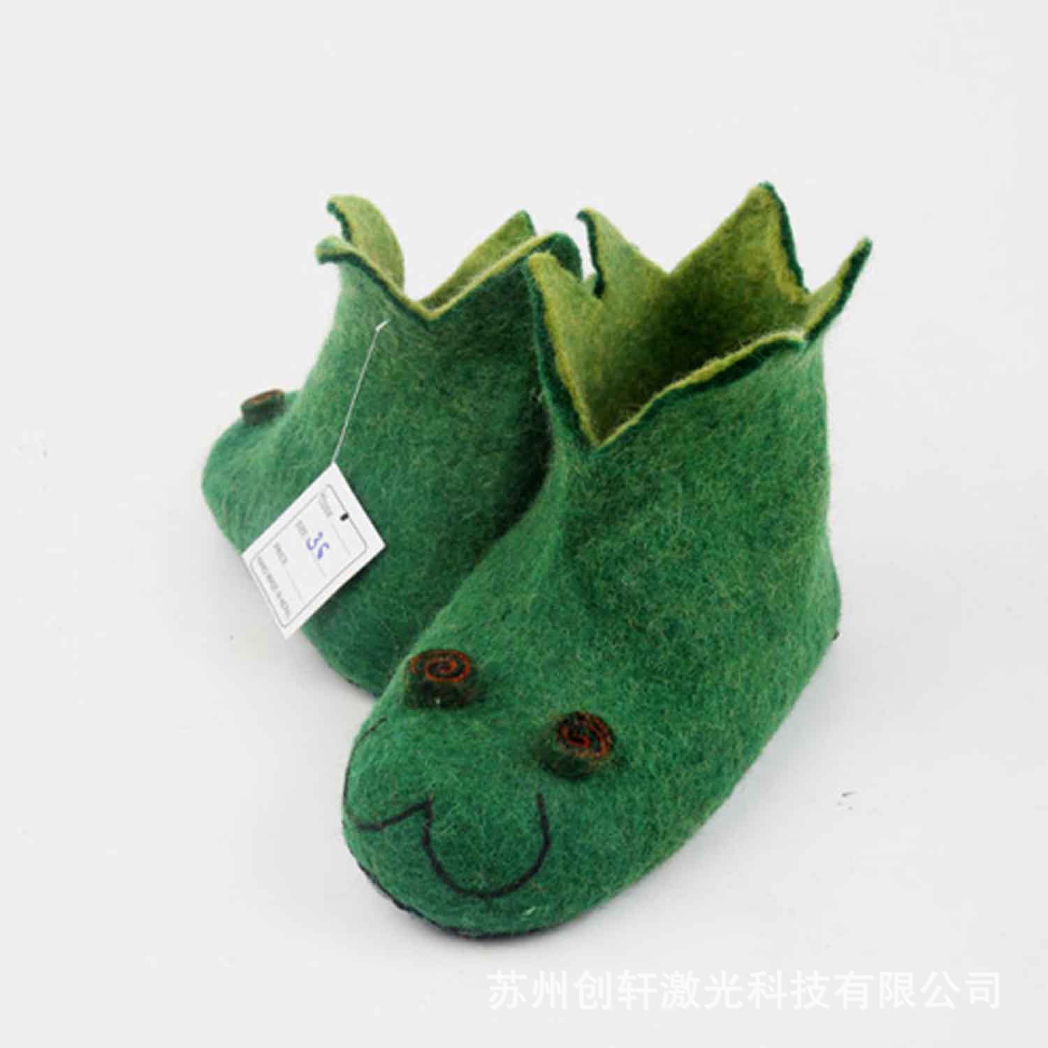 毛毡布鞋子切割