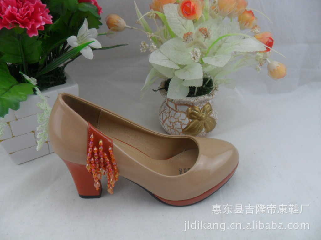 单鞋-厂家<em>批发</em>2013年<em>新款 女鞋批发</em> 秋季女鞋