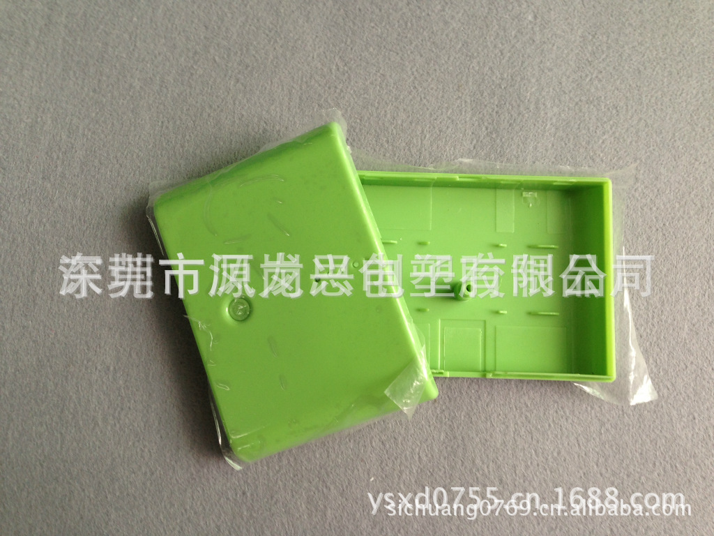 852803128_2123655158