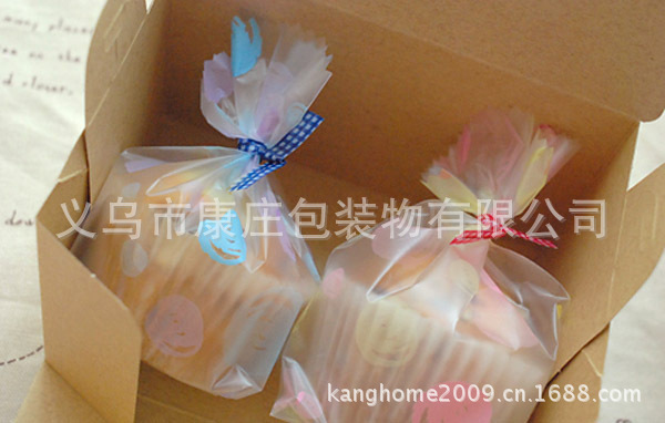 彩色圈圈磨砂质感食品袋