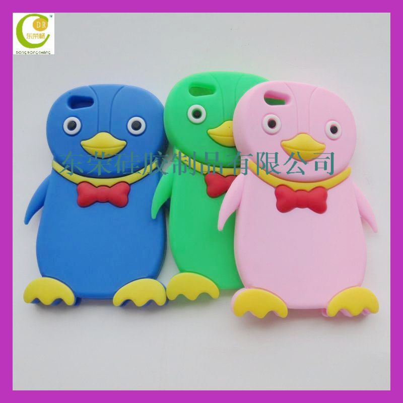 Iphone5 penguin silicone cover