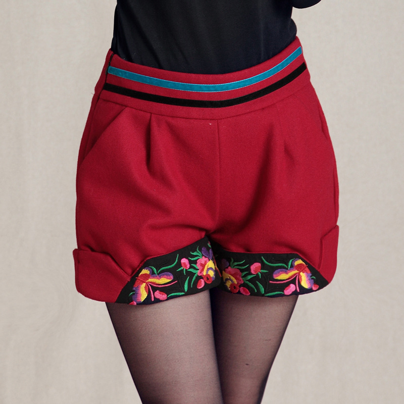 <em>民族风</em>女式<em>绣花</em> 毛妮<em>短裤</em> <em>中腰</em>女装冬款打底加