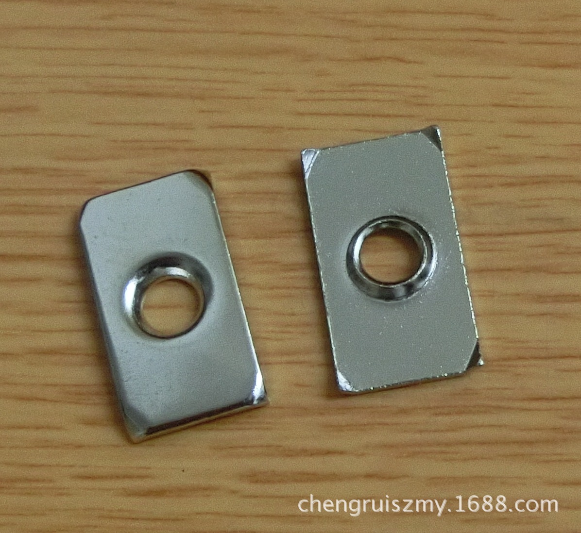 【厂家直销 四瓜铁片 磁铁片 吸片 门吸门碰 门挡门碰 家具门吸】价格,厂家,图片,其他家具橱柜五金,深圳市宝安区松岗诚瑞塑胶五金行-马可波罗网