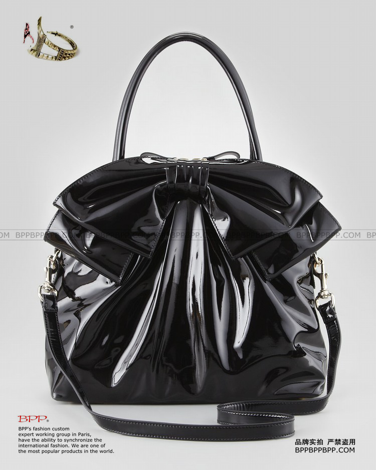 989971491_1382490928