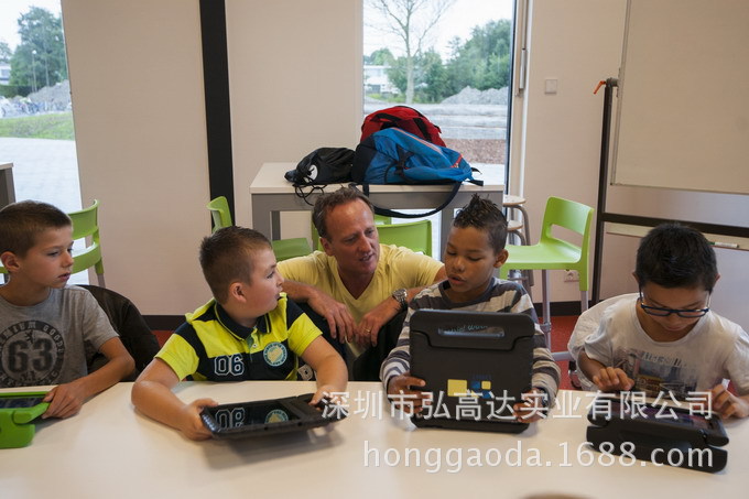 1e schooldag Steve Jobs School