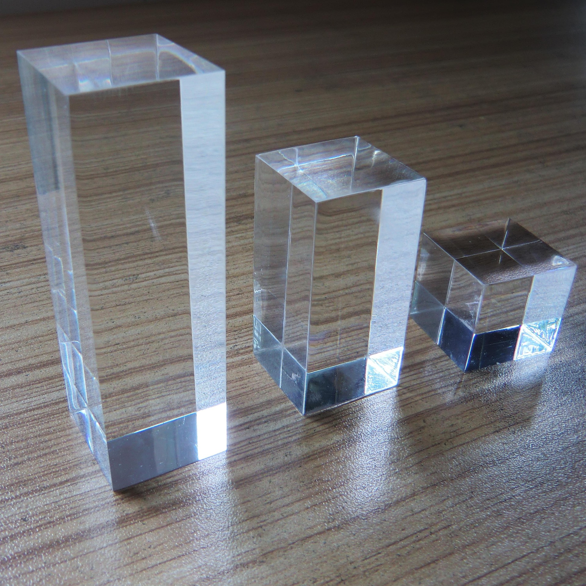 定制透明高档仿水晶有机玻璃 亚克力方块展示架底座展示道具