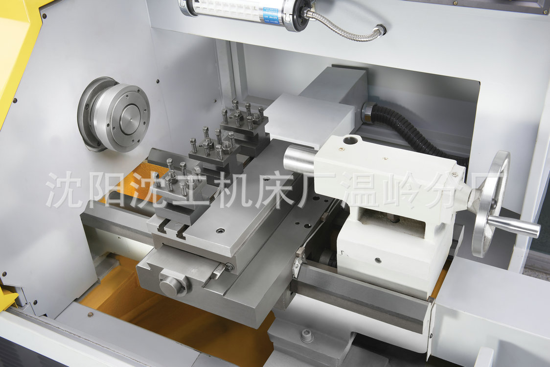厂家热销微型数控机床CK6130B  高精度数控车床