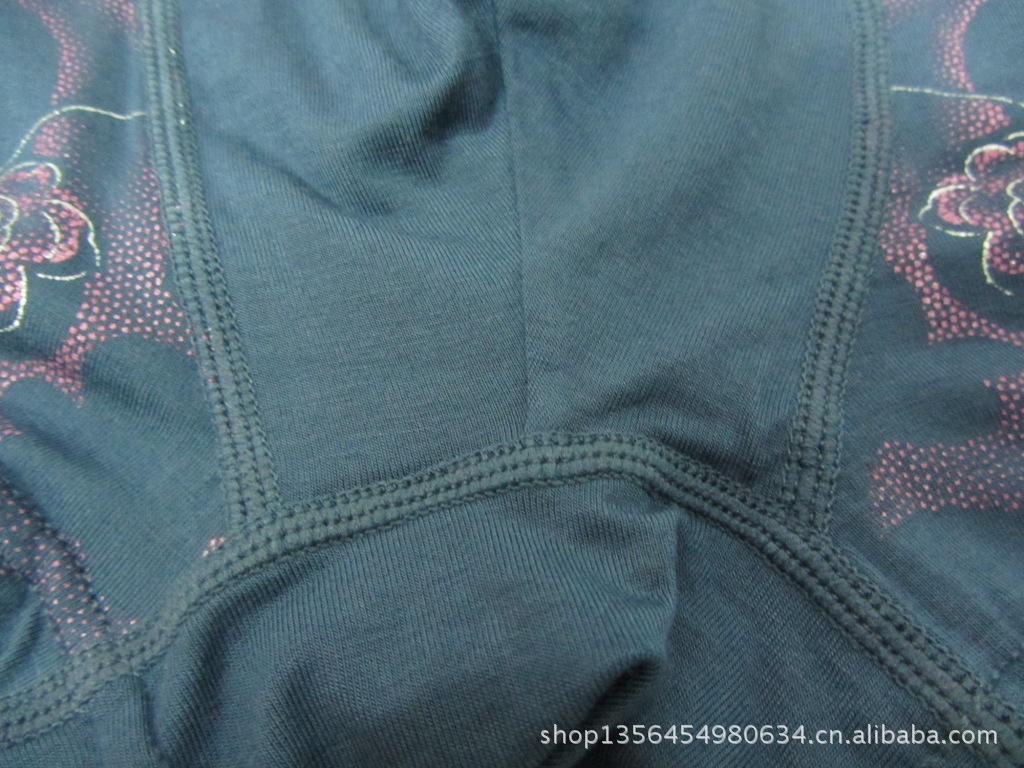 【厂家特供 高档竹纤维<em>男士内裤</em>平脚裤 保健抗