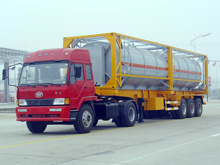 拖头罐车-拖头油罐车-大型半挂槽罐车