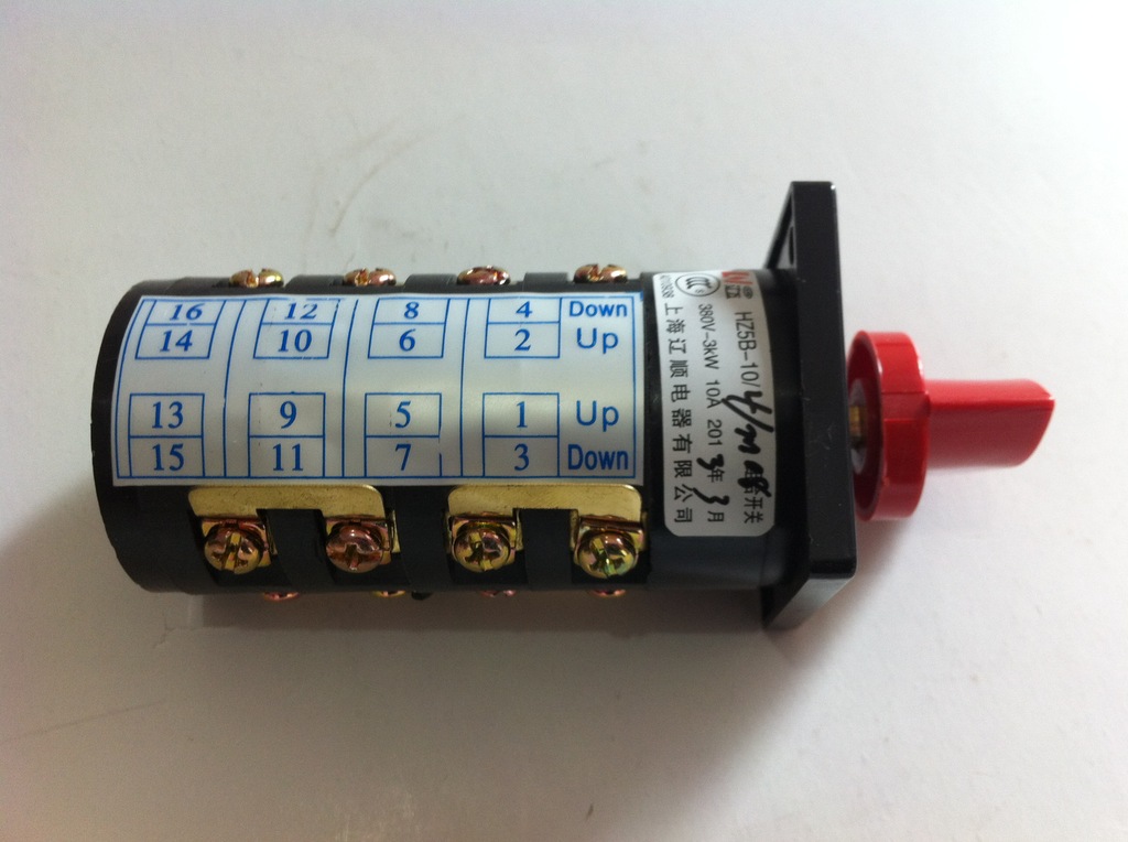 供应机床上用组合开关hz5b-10/m08/4上海辽顺电器