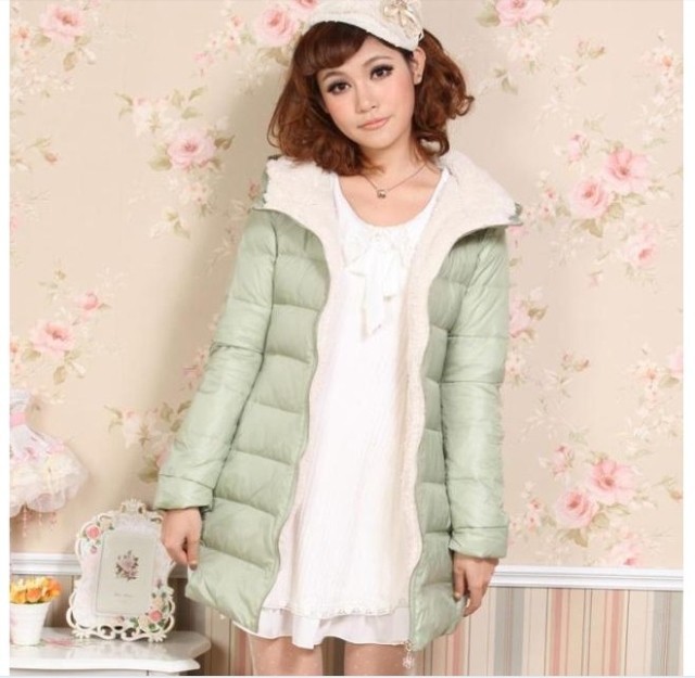 批发采购女式羽绒服-2013<em>拉夏贝尔女装</em>羽绒服