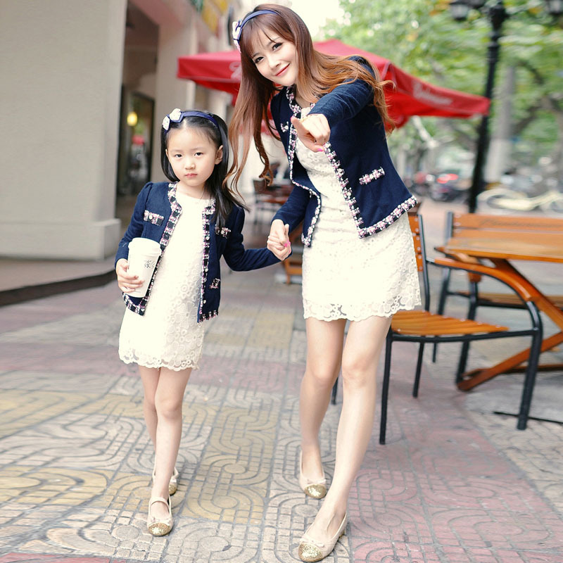 批2014年春款<em>母女亲子</em>装花边领小外套春款母
