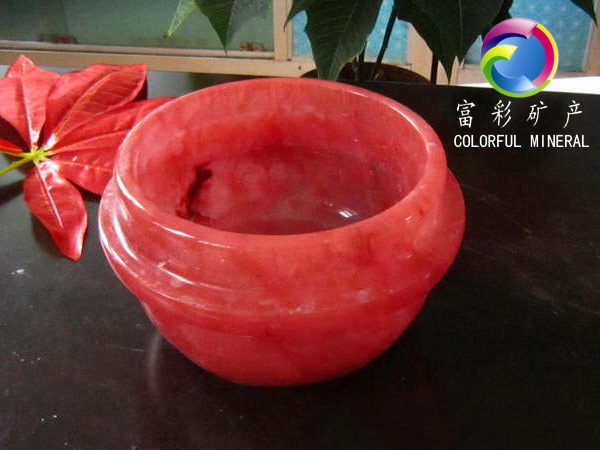 水晶锅红色