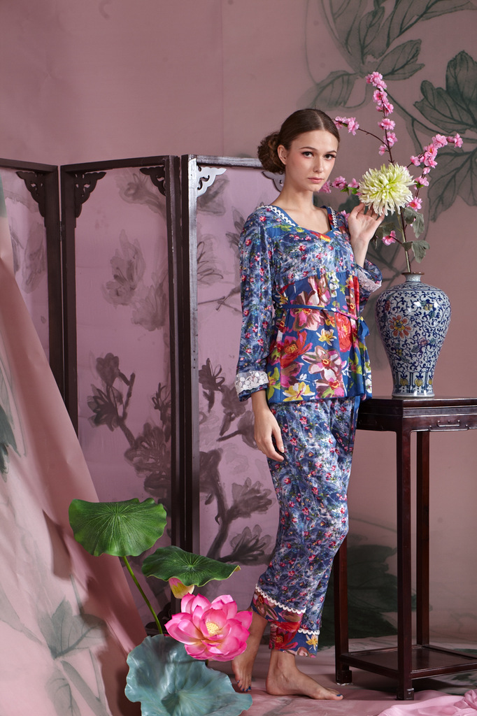【2013康柔春夏新品 女士高档梭织<em>棉睡衣</em>套装