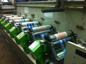 基杜柔版轮转印刷机-双面印刷利器_多层标签2