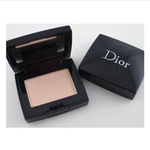 美妆批发   小迪~ a 。新版魅惑丝柔感光粉饼小� 4g