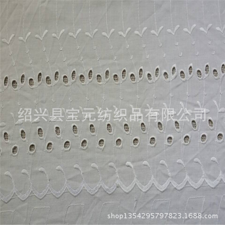 【供应60*6090*88棉布打孔绣花布 雕孔绣花】