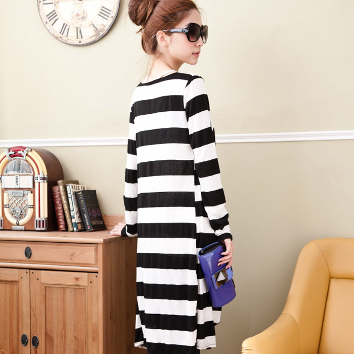 2014女装春装新款<em>中长</em>条纹外套<em>针织开衫两件</em>