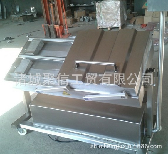 傾斜式真空包裝機(jī)